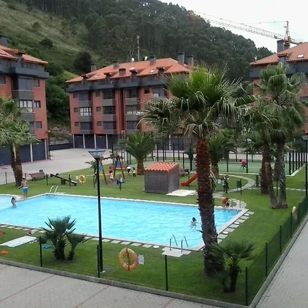 Paseo De Las Carmelas Unquera